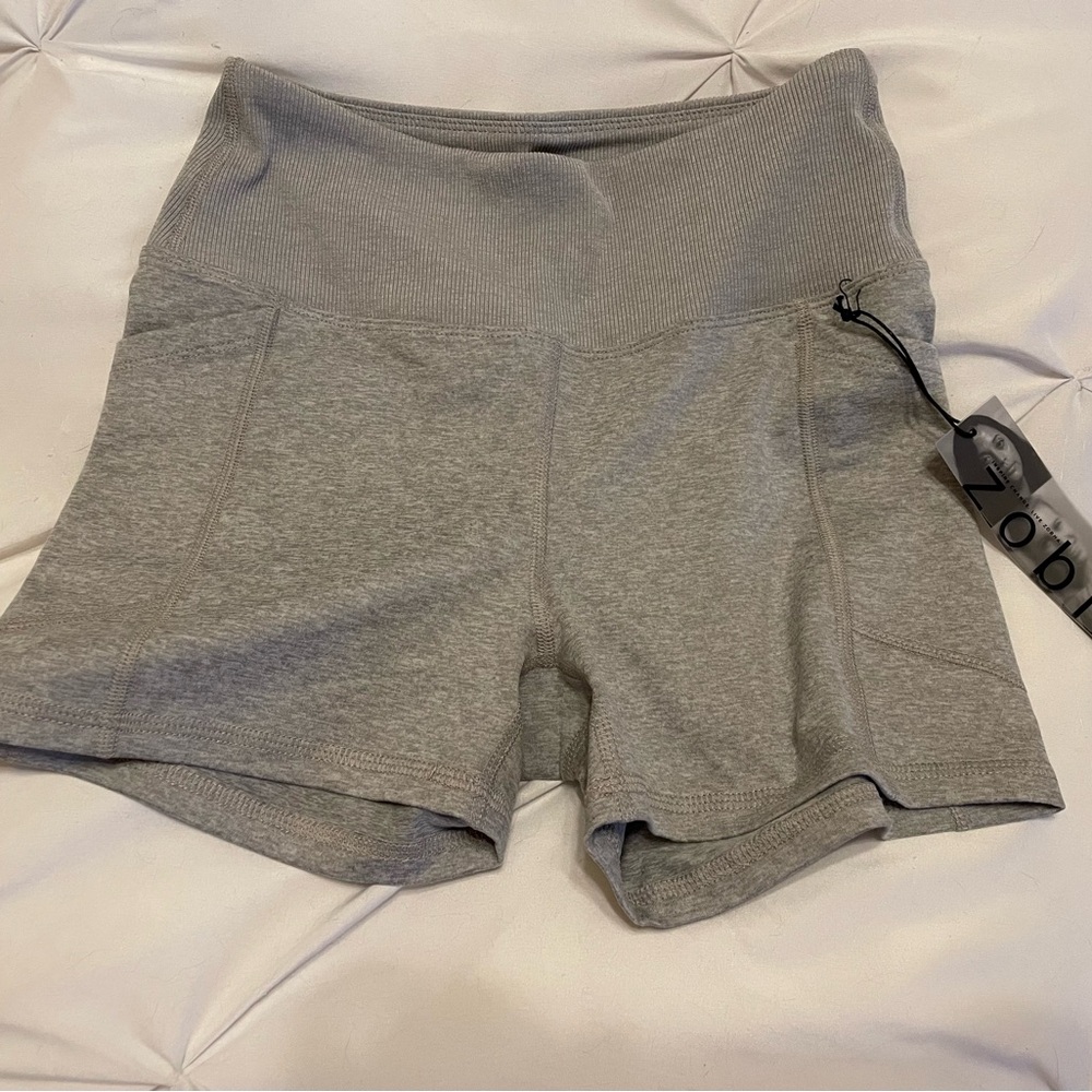 Zobha Women's Gray Shorts